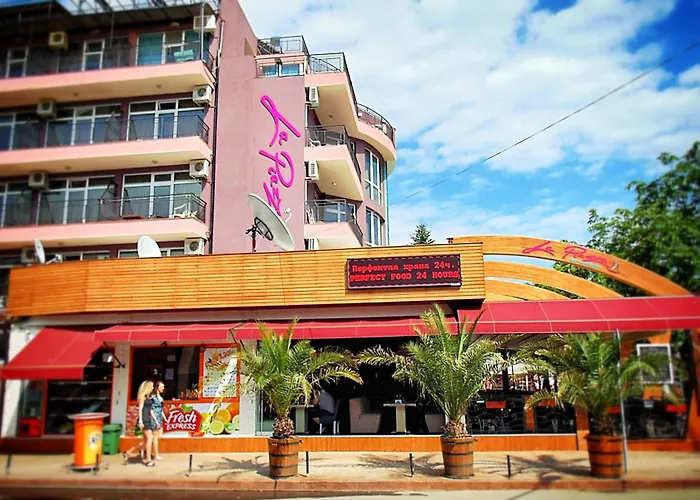 La Piazza Family Sunny Beach