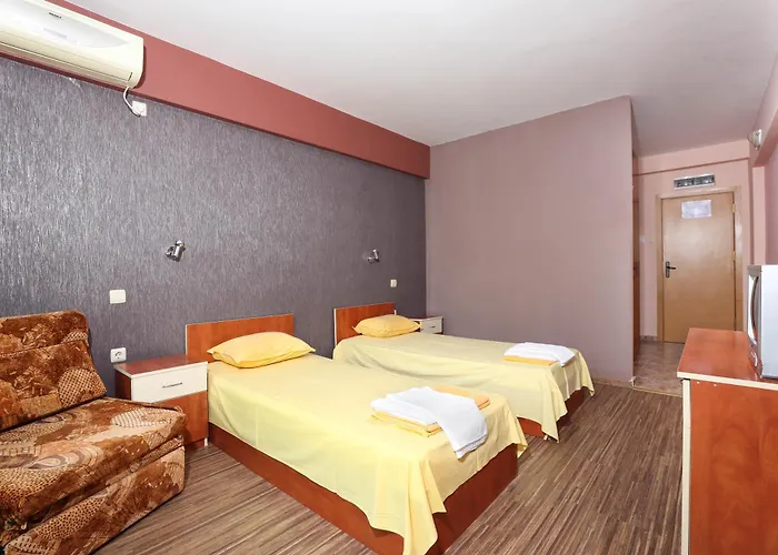 La Piazza Family 2* Sunny Beach