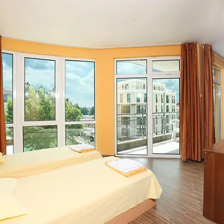 La Piazza Family 써니비치