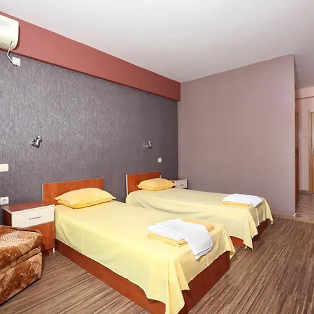 La Piazza Family 2* Слънчев бряг