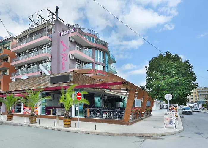 La Piazza Family فندق ساني بيتش