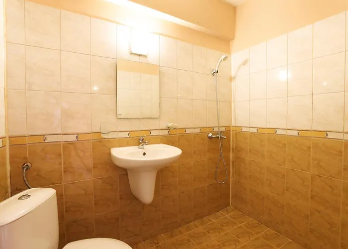 فندق La Piazza Family 2*